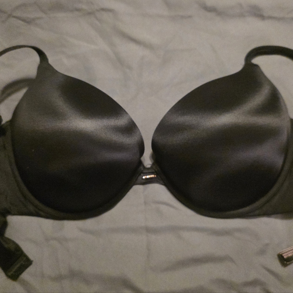 Victoria's Secret Very Sexy Push Up
